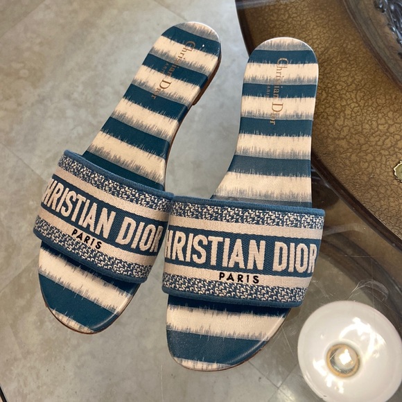 Dior DWAY SLIDE DEEP OCEAN BLUE D-STRIPES EMBROIDERED COTTON 42 - Picture 2 of 11